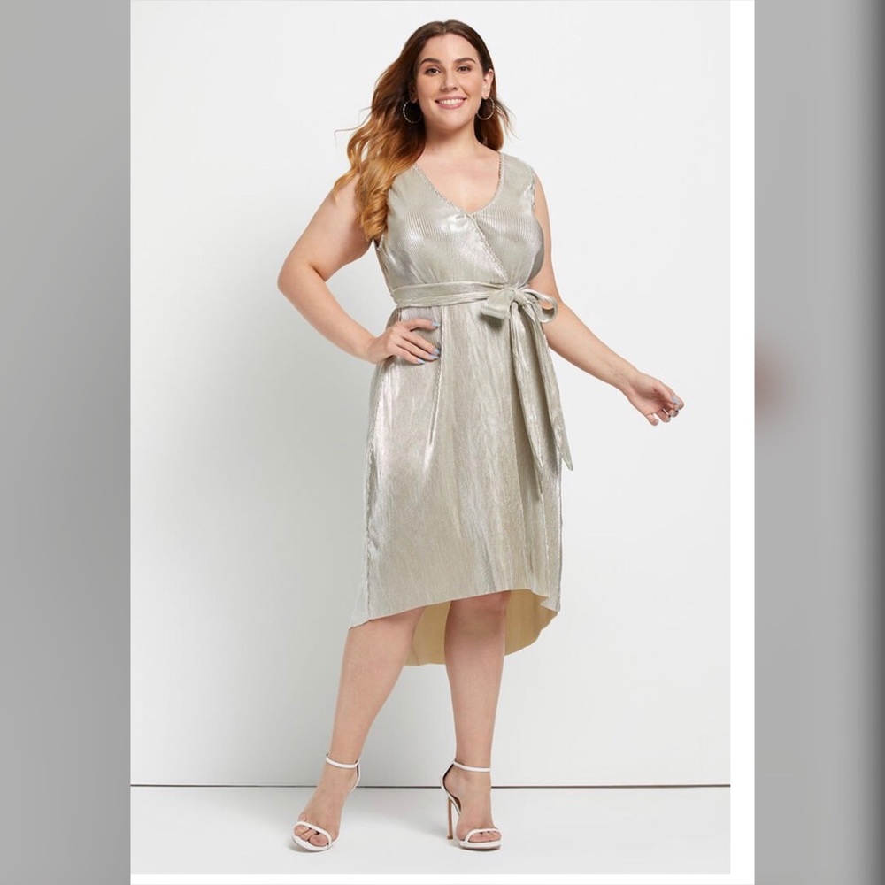 New ModCloth Greatest Glitz Faux wrap dress.
